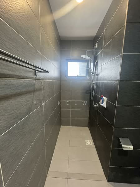 The Henge untuk Untuk Disewa - RM 1,950 /bulan, Apr 2026 - Bathroom - PropertyGuru.com.my