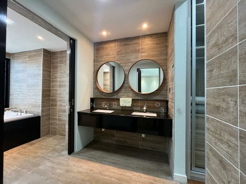 East Ledang Bungalow untuk Untuk Disewa - RM 18,000 /bulan, Feb 2026 - Bathroom - PropertyGuru.com.my