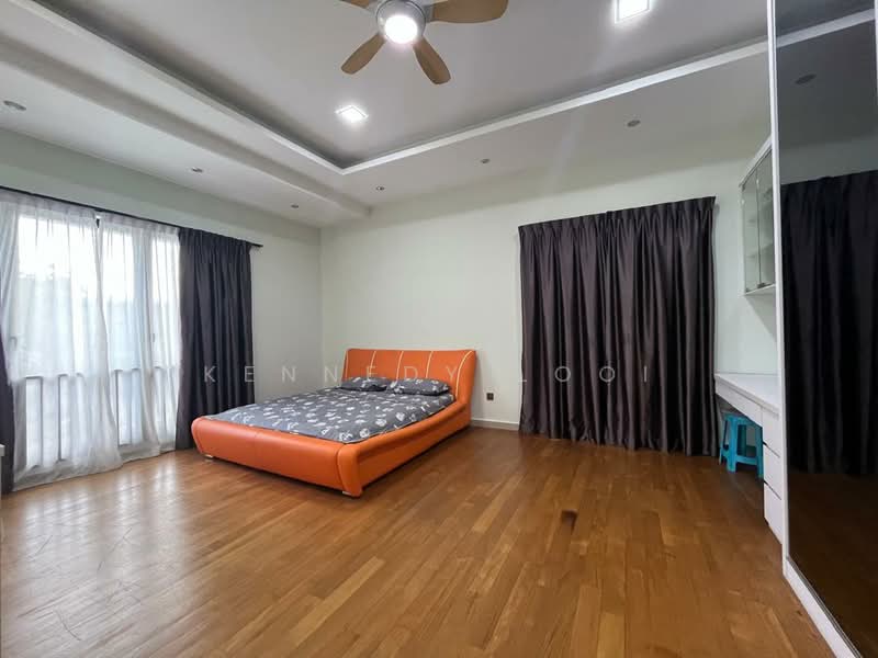 East Ledang Bungalow untuk Untuk Disewa - RM 18,000 /bulan, Feb 2026 - Bedroom - PropertyGuru.com.my