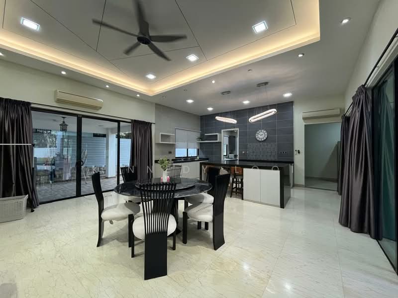 East Ledang Bungalow untuk Untuk Disewa - RM 18,000 /bulan, Feb 2026 - Dining Room - PropertyGuru.com.my