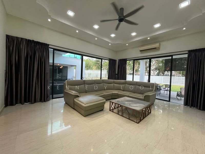 East Ledang Bungalow untuk Untuk Disewa - RM 18,000 /bulan, Feb 2026 - Living Room - PropertyGuru.com.my