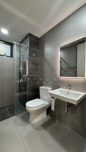 Service Residence for Rent at Sunway Belfield - Anthony Tham - Bathroom - PropertyGuru.com.my