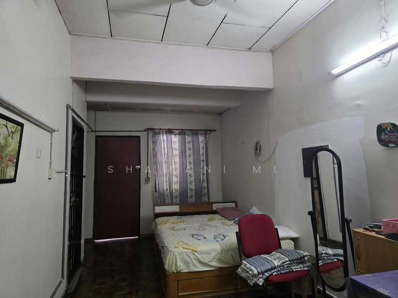 2-storey Terraced House for Sale in Medan Damansara (Damansara Heights) - Shamani ML - Bedroom - PropertyGuru.com.my
