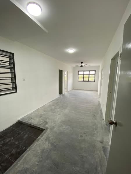 Apartment for Rent at Pangsapuri Flora Indah - Vincent Gian - Interior - PropertyGuru.com.my
