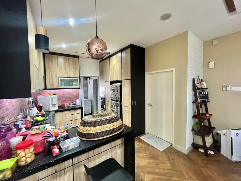 2-storey Terraced House for Sale in Sepang (Selangor) - Nur Adibah Ishak - Kitchen - PropertyGuru.com.my