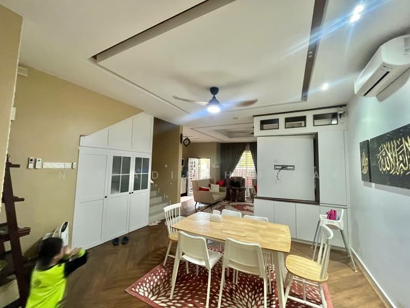 2-storey Terraced House for Sale in Sepang (Selangor) - Nur Adibah Ishak - Dining Room - PropertyGuru.com.my