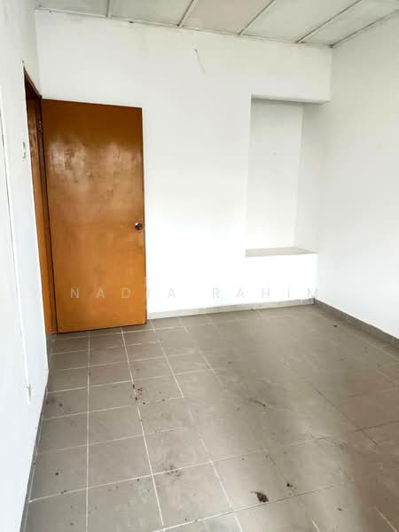 2-storey Terraced House for Sale in Taman Sri Gombak (Gombak) - Nadia Rahim - Interior - PropertyGuru.com.my