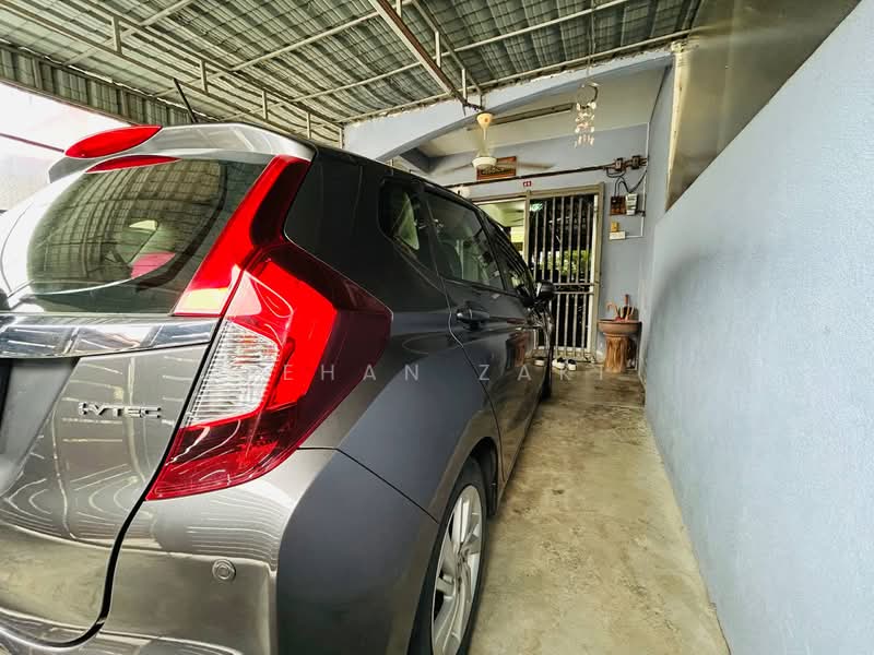 2-storey Terraced House for Sale in Batu Caves (Selangor) - Zehan Zaki - PropertyGuru.com.my