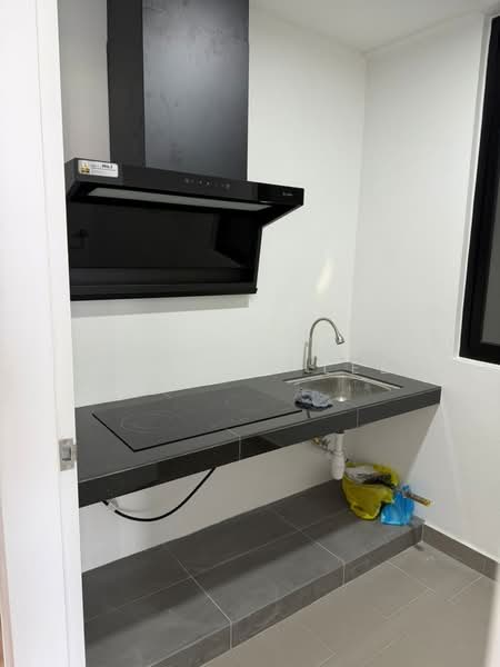 Tuai Residence untuk Untuk Disewa - RM 2,200 /bulan, Feb 2026 - Kitchen - PropertyGuru.com.my
