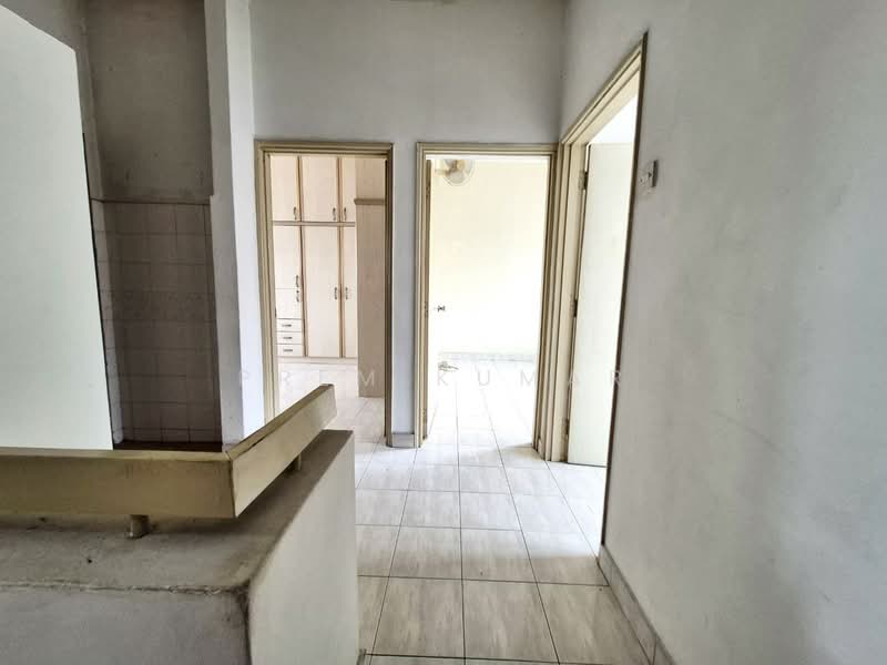 2-storey Terraced House for Sale in Usj 13 (Subang Jaya) - Prem Kumar - Interior - PropertyGuru.com.my
