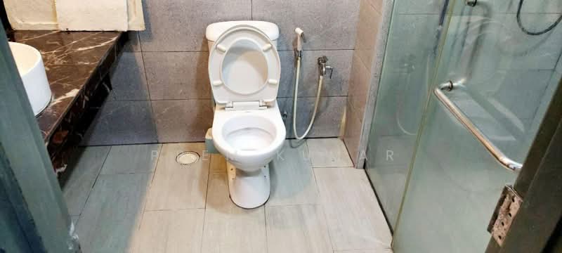 Service Residence for Sale at Scott Sentral - Prem Kumar - Bathroom - PropertyGuru.com.my