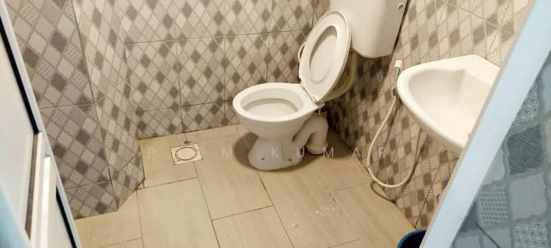 Service Residence for Sale at Scott Sentral - Prem Kumar - Bathroom - PropertyGuru.com.my