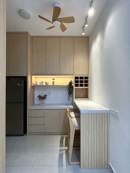 Flat for Rent at EMBER @ Eco Ardence - Jess Tee - Kitchen - PropertyGuru.com.my