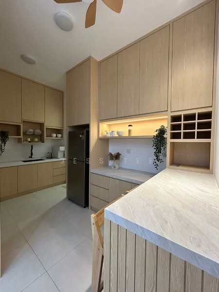 Flat for Rent at EMBER @ Eco Ardence - Jess Tee - Kitchen - PropertyGuru.com.my