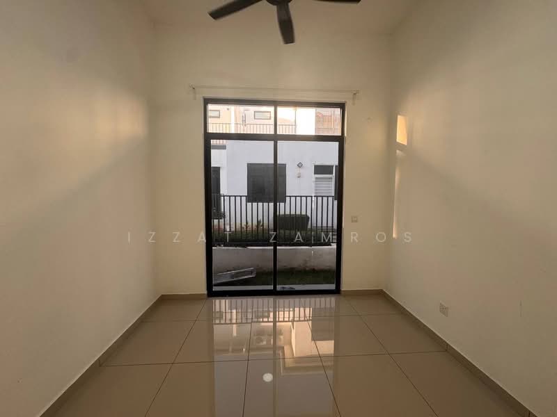 2-storey Terraced House for Sale in Shah Alam (Selangor) - Izzat Zamros - Interior - PropertyGuru.com.my