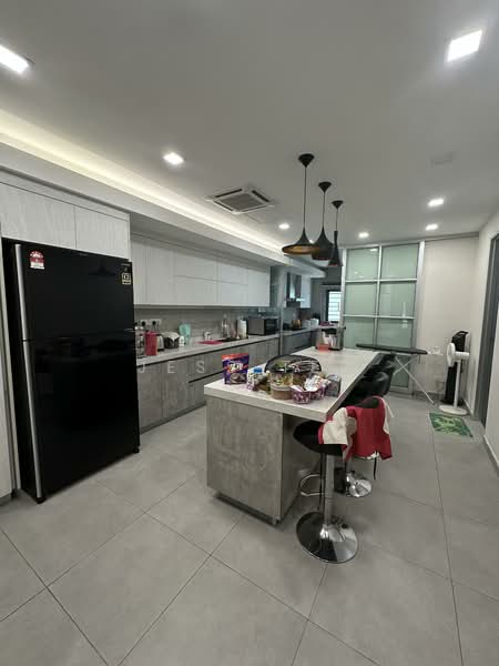 2-storey Terraced House for Sale in Shah Alam (Selangor) - Jess Tee - Kitchen - PropertyGuru.com.my