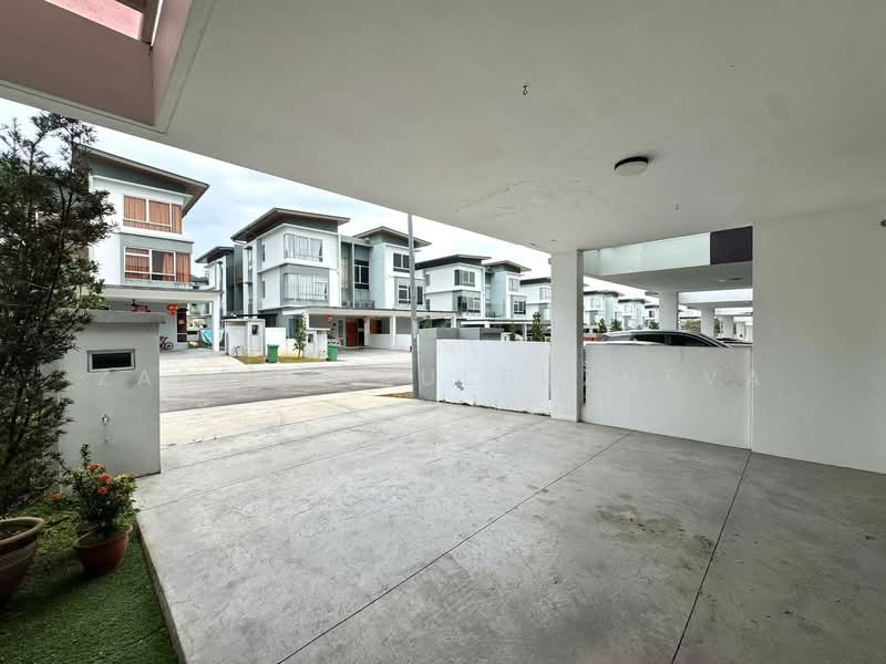2-storey Terraced House for Sale in Tropicana Heights (Kajang) - Zarema Kulbuzheva - Exterior - PropertyGuru.com.my