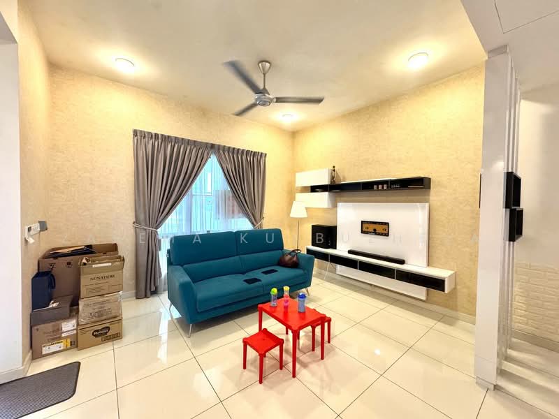 2-storey Terraced House for Sale in Tropicana Heights (Kajang) - Zarema Kulbuzheva - Living Room - PropertyGuru.com.my