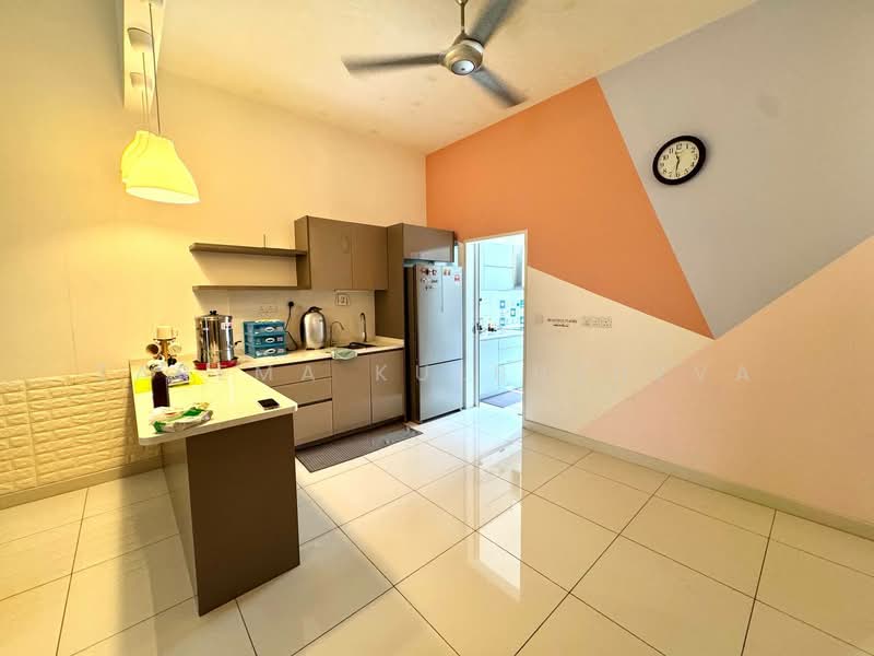 2-storey Terraced House for Sale in Tropicana Heights (Kajang) - Zarema Kulbuzheva - Kitchen - PropertyGuru.com.my
