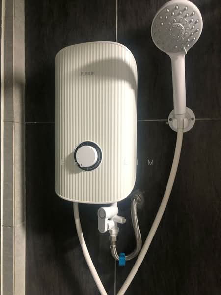 The New Duo @ Edumetro untuk Untuk Disewa - RM 2,500 /bulan, Feb 2026 - Bathroom - PropertyGuru.com.my