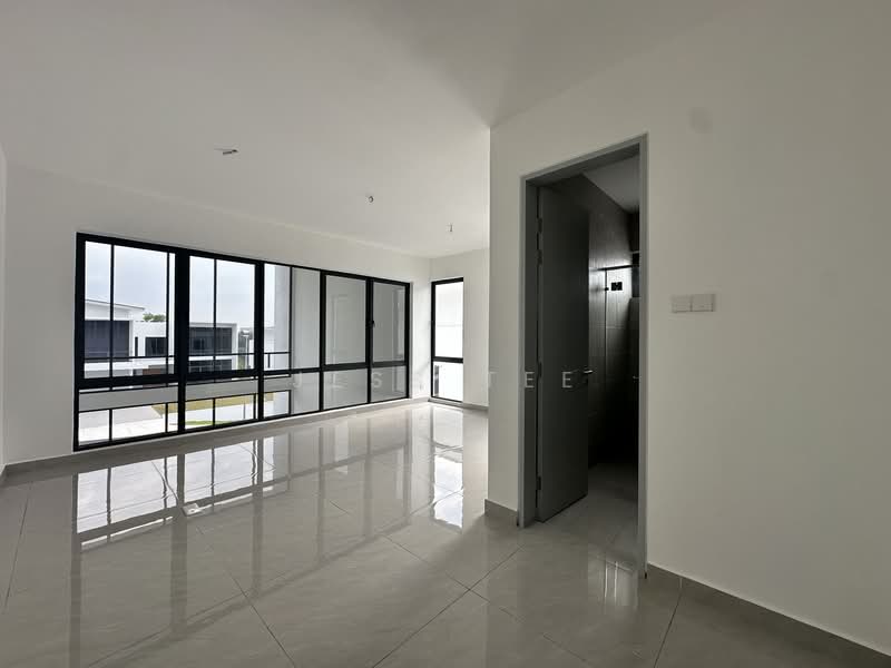 Bungalow for Sale in Bukit Jelutong (Shah Alam) - Jess Tee - Living Room - PropertyGuru.com.my