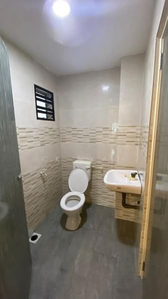 2-storey Terraced House for Rent in Ipoh (Perak) - Ck Nyau - Bathroom - PropertyGuru.com.my