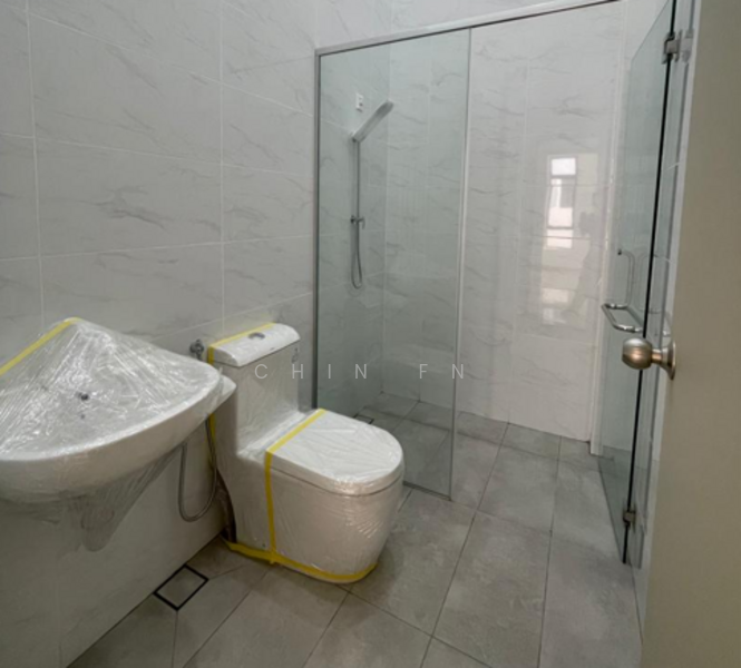 BANDAR BOTANI PARKLAND PRESINT 1 untuk Untuk Disewa - RM 1,500 /bulan, Feb 2026 - Bathroom - PropertyGuru.com.my
