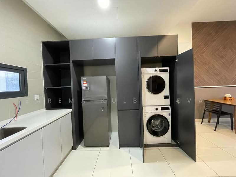 Condominium for Rent at The Veo - Zarema Kulbuzheva - Kitchen - PropertyGuru.com.my