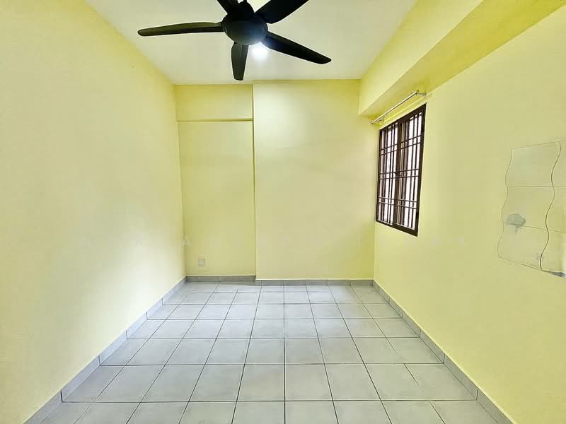 Apartment for Sale at Pangsapuri Sri Cempaka - Nur Adibah Ishak - Interior - PropertyGuru.com.my