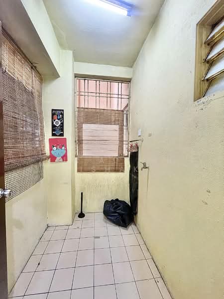 Apartment for Sale at Pangsapuri Sri Cempaka - Nur Adibah Ishak - Interior - PropertyGuru.com.my