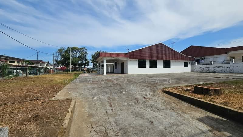 Alor Gajah untuk Untuk Disewa - RM 2,000 /bulan, Feb 2026 - Exterior - PropertyGuru.com.my