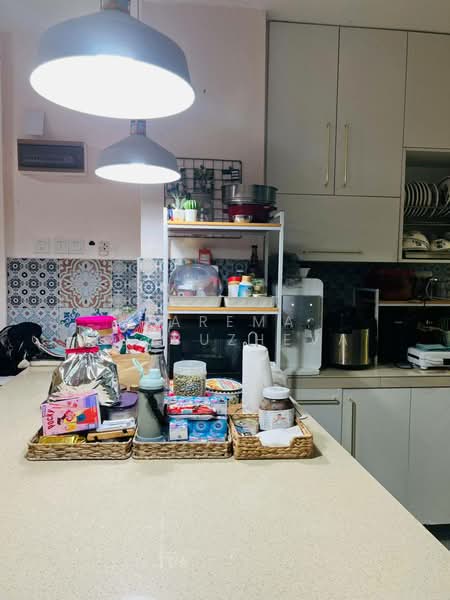 Apartment for Sale at Sri Ledang - Zarema Kulbuzheva - Kitchen - PropertyGuru.com.my