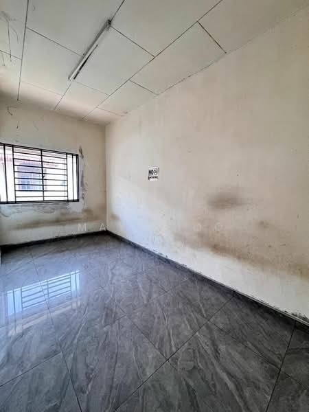 Taman perwira untuk Untuk Dijual - RM 400,000, Mac 2026 - Interior - PropertyGuru.com.my