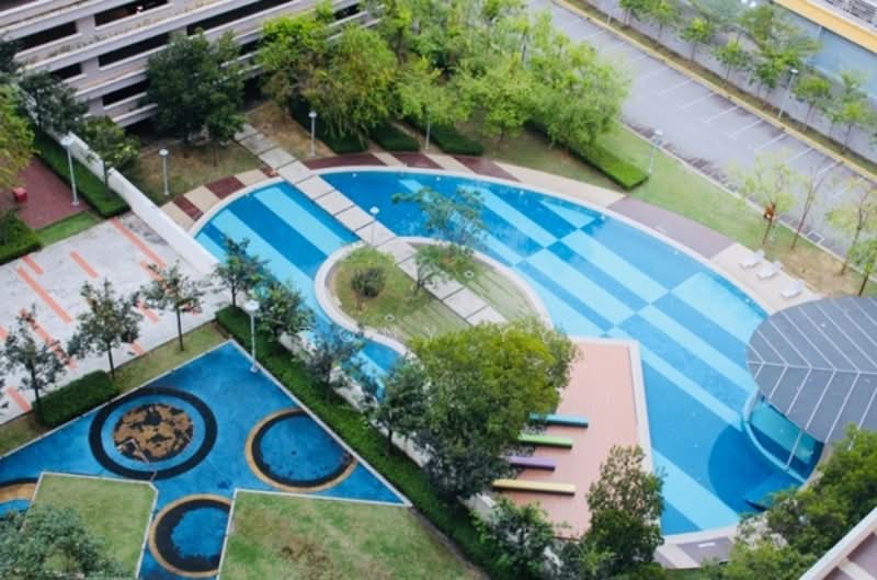 Platinum Lake PV 20 untuk Untuk Dijual - RM 381,000, Feb 2026 - Pool - PropertyGuru.com.my