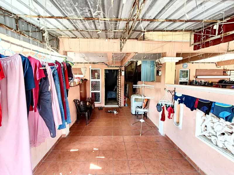 Townhouse for Sale in Bandar Tasik Puteri (Rawang) - Ahmad Syafiq - Exterior - PropertyGuru.com.my