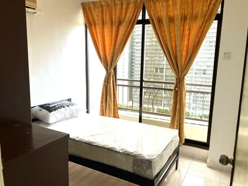 Condominium for Rent at Gold Coast Resort Condominium - CY Tan - Bedroom - PropertyGuru.com.my