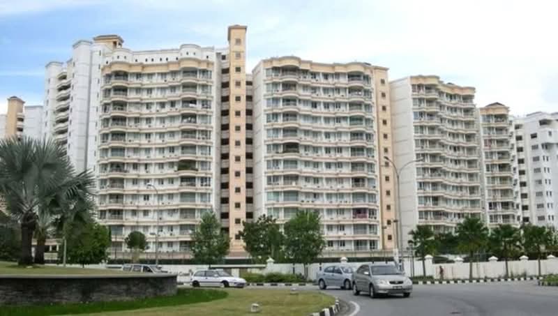Condominium for Rent at Gold Coast Resort Condominium - CY Tan - Exterior - PropertyGuru.com.my