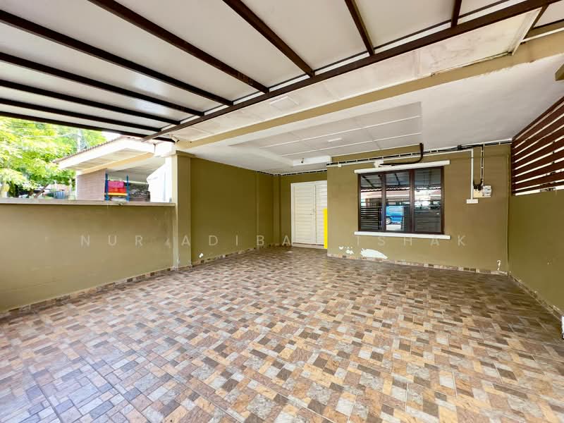 Taman Reko Mutiara untuk Untuk Dijual - RM 550,000, Feb 2026 - Car Park - PropertyGuru.com.my