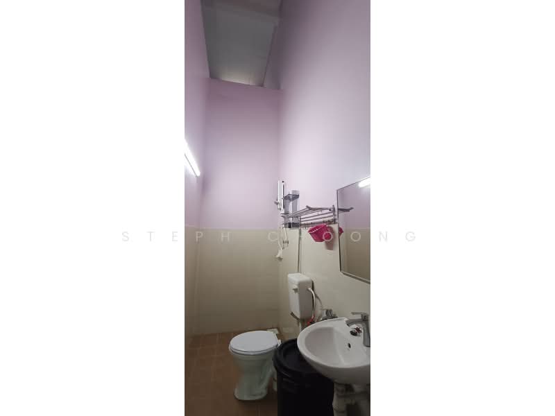 2-storey Terraced House for Sale in Taman JP Perdana (Johor Bahru) - Steph Choong - Bathroom - PropertyGuru.com.my