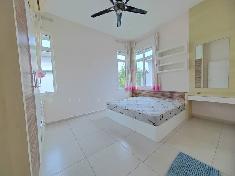 Bungalow for Sale in Bemban (Melaka) - William Chong - Bedroom - PropertyGuru.com.my