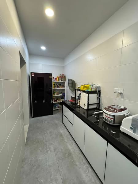 2-storey Terraced House for Sale in Johor Bahru (Johor) - Steph Choong - Kitchen - PropertyGuru.com.my