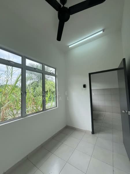 TAMAN SERI MAJU untuk Untuk Disewa - RM 1,200 /bulan, Mac 2026 - Interior - PropertyGuru.com.my