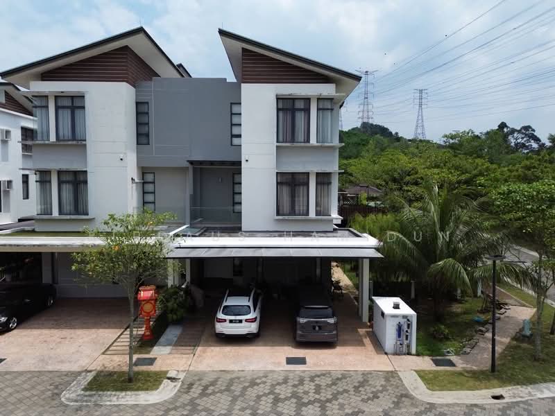 Semi-Detached House for Sale in Seri Kembangan (Selangor) - Firdaus Hamidun - PropertyGuru.com.my