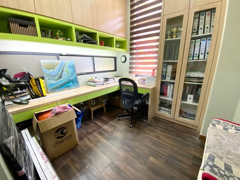 Semi-Detached House for Sale in Seri Kembangan (Selangor) - Firdaus Hamidun - PropertyGuru.com.my