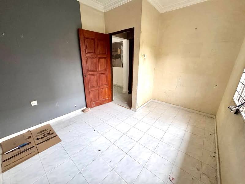 1-storey Terraced House for Sale in Semenyih (Selangor) - Ahmad Fadlee - Interior - PropertyGuru.com.my