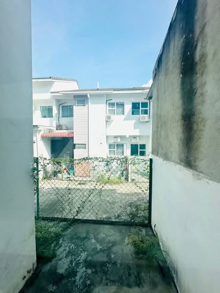 2-storey Terraced House for Sale in Nilai (Negeri Sembilan) - Tengku June Tengku Mamat - Exterior - PropertyGuru.com.my