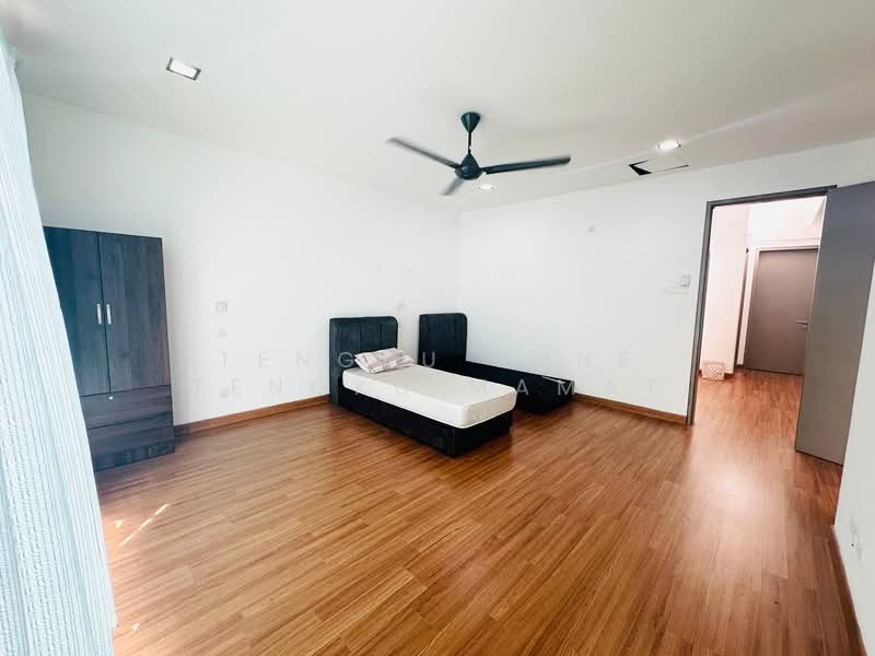 2-storey Terraced House for Sale in Nilai (Negeri Sembilan) - Tengku June Tengku Mamat - Bedroom - PropertyGuru.com.my
