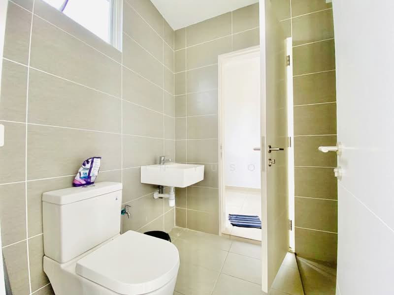 Terraced House for Rent in Bandar Sri Sendayan (Negeri Sembilan) - Erin Yusof - PropertyGuru.com.my