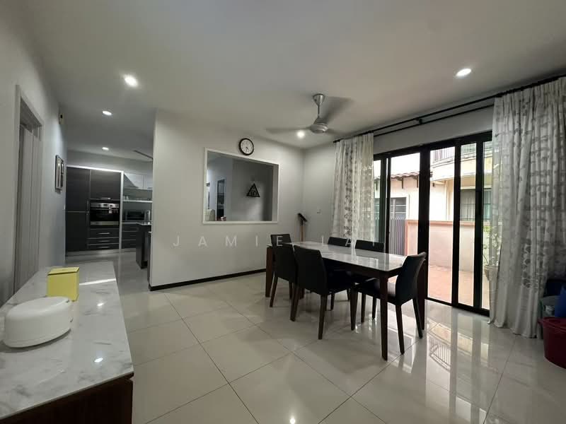 Link Bungalow for Sale in Ipoh (Perak) - Jamie Lai - Dining Room - PropertyGuru.com.my