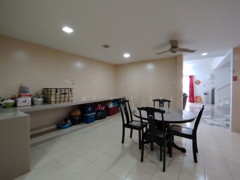 Terraced House for Sale in Bandar Mahkota Cheras (Cheras) - Yan Kai Lit (Kelly Yan) - Dining Room & Dry Kitchen - PropertyGuru.com.my